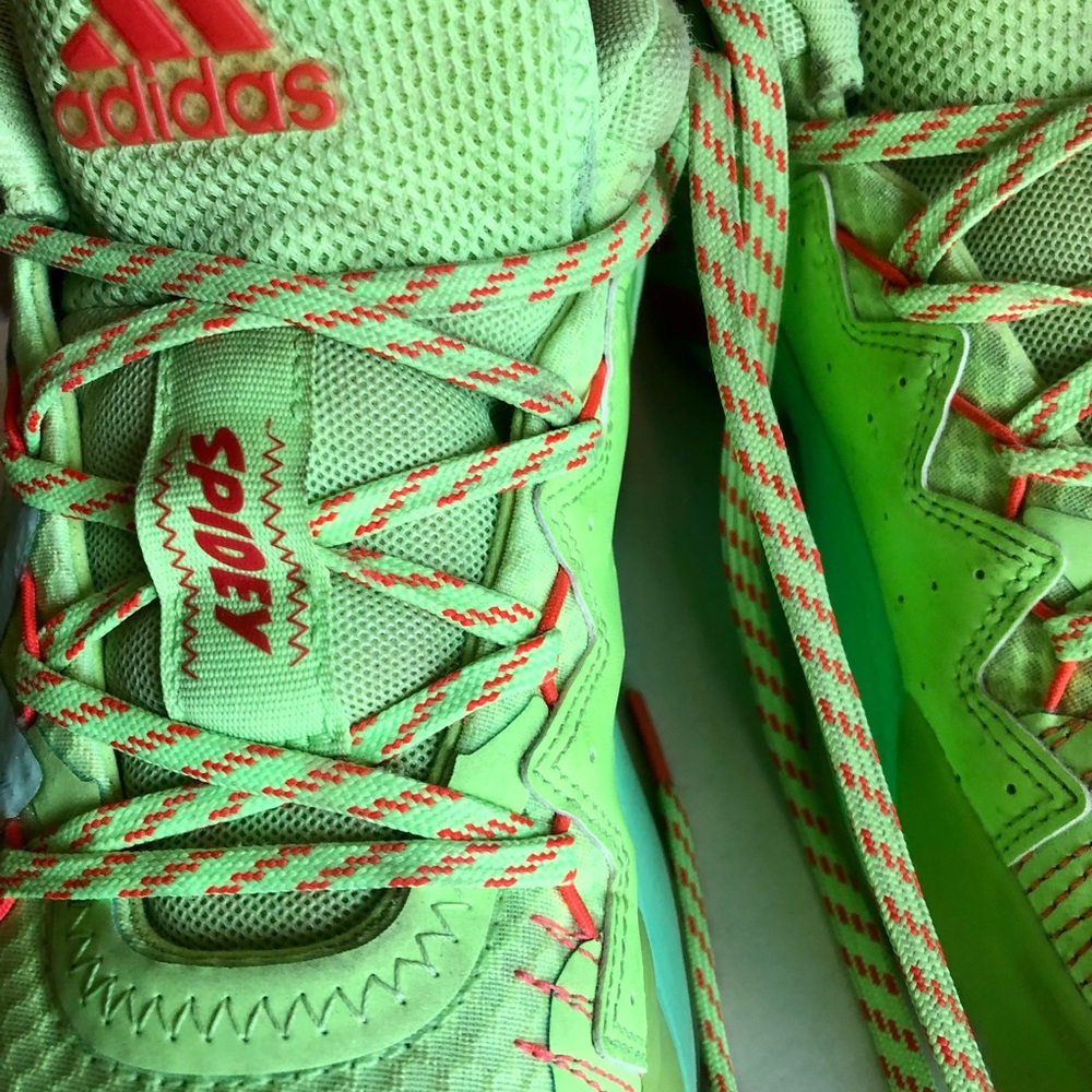 Men’s Adidas Spidey Sense D.O.N. Shoes, Size 9, GUC